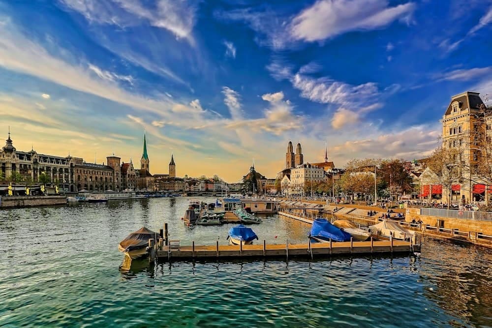 Lake Zurich & Historic Altstadt, Switzerland visa UAE