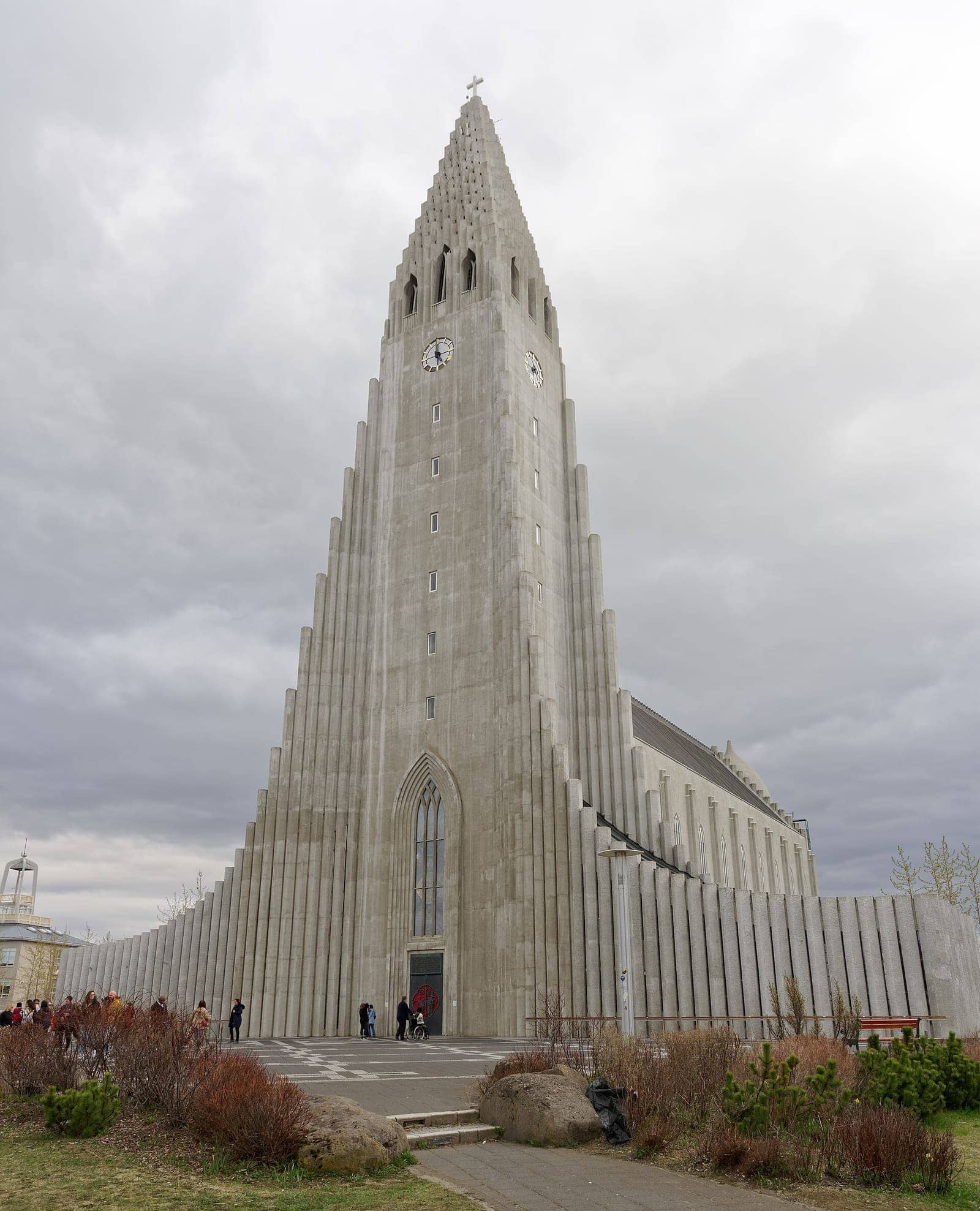 Iceland visa UAE